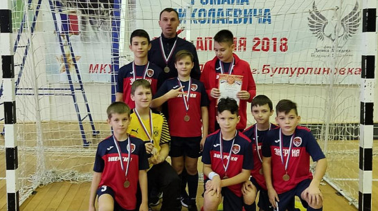 Таловская «Энергия» заняла 3-е место на открытом турнире по мини-футболу