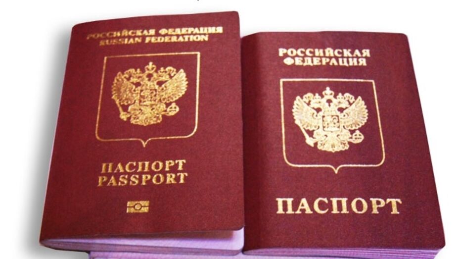 Житель Лисок задолжал более миллиона рублей и поэтому не смог уехать из страны