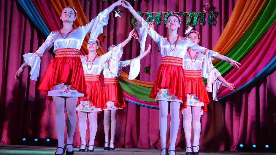 Межрегиональный танцевальный фестиваль стартовал в Репьевском районе