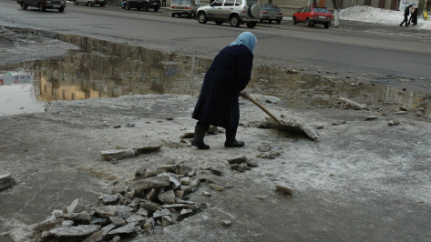 В травмпункты Воронежской области обратились больше 700 пострадавших от гололеда