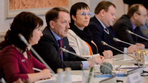 Губернатор Воронежской области: «Регионам необходим диалог с президентом о стратегии»