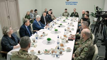 Ветераны СВО рассказали свои истории губернатору Воронежской области после возвращения с фронта