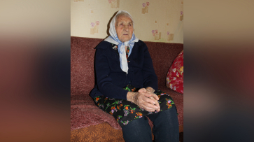 Главное — соблюдать режим. Жительница Воронежской области в 100-летний юбилей поделилась секретом долголетия