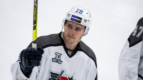 Воронежский «Буран» пополнился защитником Тимуром Таратуниным