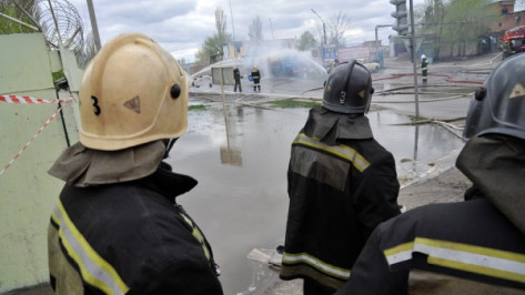 СК возбудил уголовное дело после пожара с газовой цистерной в Воронеже