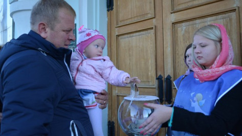 В Острогожском районе в рамках акции «Белый цветок» для больных детей собрали 161 тысячу рублей
