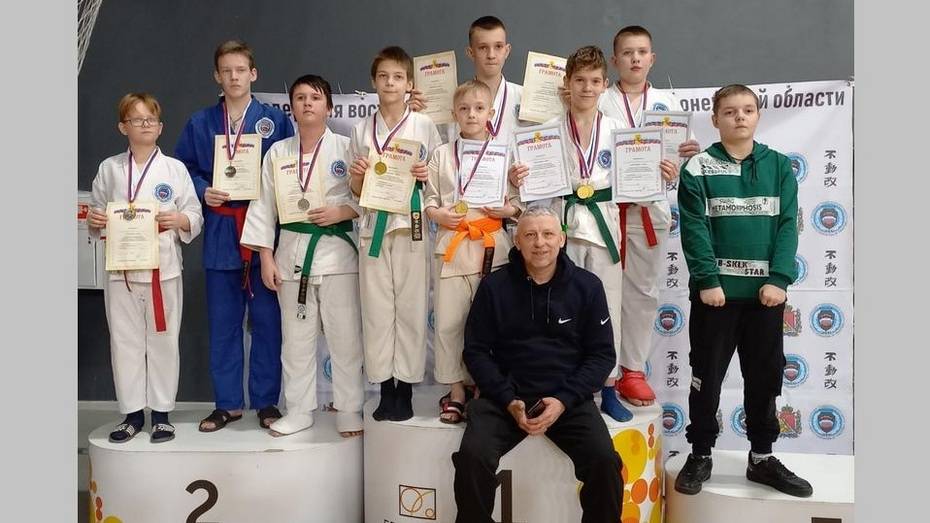 Верхнехавские каратисты завоевали 6 золотых медалей на первенстве в Воронеже
