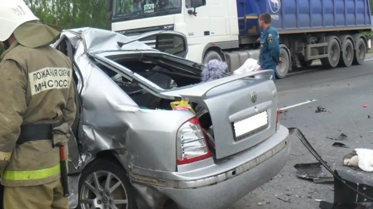 В Воронежской области разбилась пара на Skoda