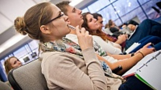 Только каждый пятый воронежский выпускник пойдет работать ради денег