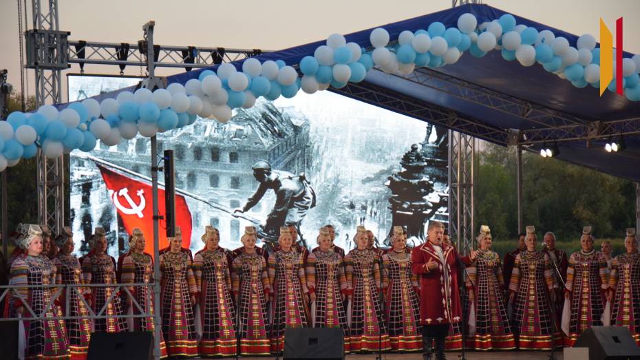 «Это наши корни»: в Воронежской области прошел Межрегиональный фестиваль «Песни над Доном»