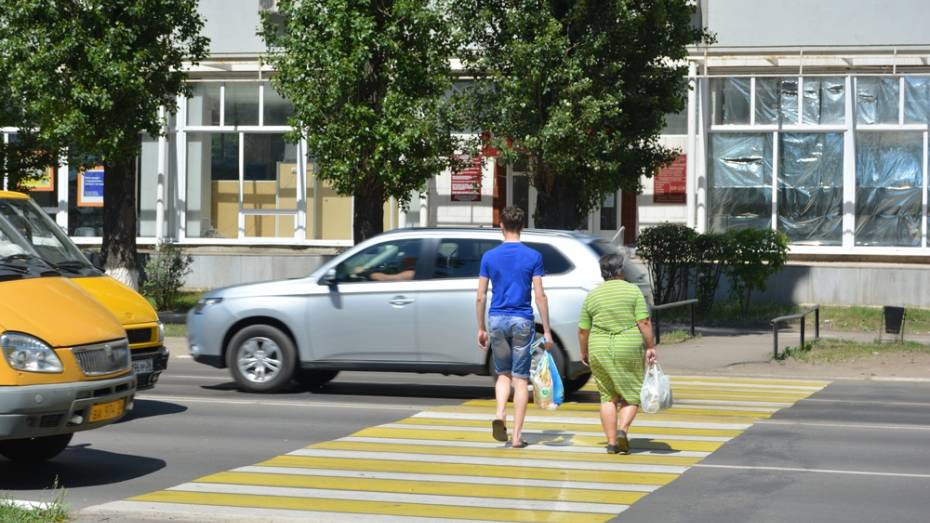 В Россоши на улице Пролетарской появятся «лежачие полицейские»