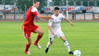 Полузащитник воронежского «Факела» Виталий Комисов: «На все игры у нас одна установка – победить»