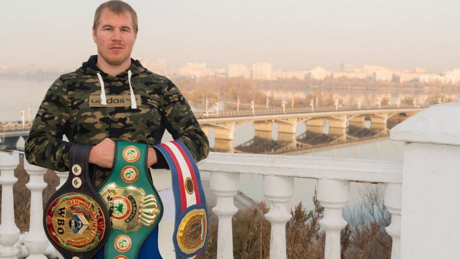 Хохольский боксер Андрей Князев в конце февраля выступит на ринге в Воронеже