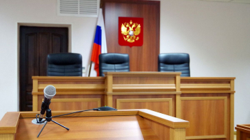 Вдова и 2 дочери погибшего воронежского железнодорожника судятся в Москве за компенсацию
