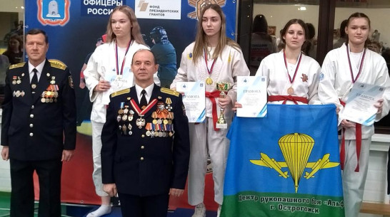 Острогожские спортсмены стали призерами первенства ЦФО по рукопашному бою
