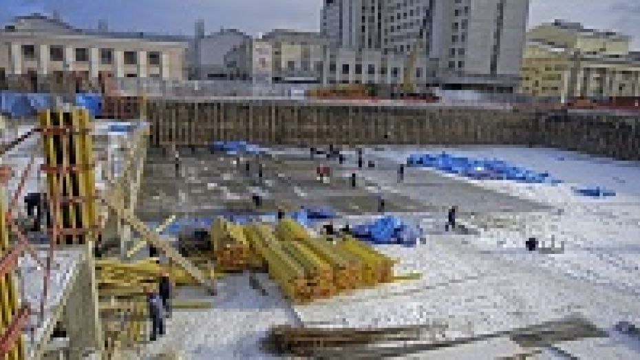 Губернатор Алексей Гордеев потребовал ликвидировать отставание в работах по строительству Центрального рынка в Воронеже