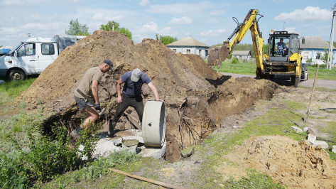 Специалисты из Воронежа реконструируют водопроводы в селах ЛНР