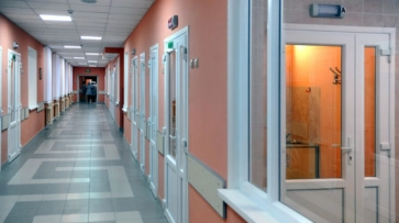 В воронежской больнице неадекватная пациентка покусала 3-летнего ребенка