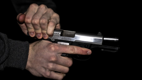 Полиция задержала воронежца, пугавшего прохожих муляжом пистолета