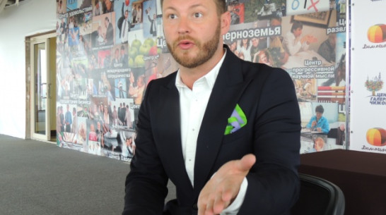 Дизайнер Тимур Гучкаев: «В Москве не осталось красивых лиц, кругом – одни гастарбайтеры»