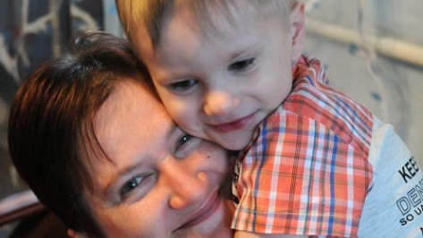 В Воронеже мать 7-летнего мальчика попросила деньги на операцию сыну