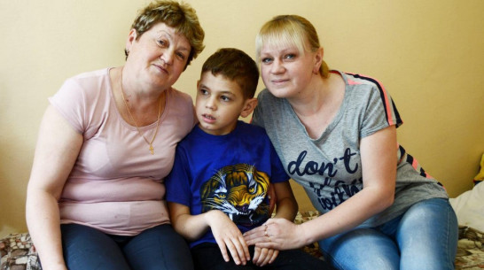 У прооперированного 10-летнего Миши Фролова из Семилук прижились донорские клетки