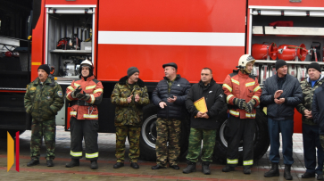 Пожарной части в селе Пески Поворинского района передали новую машину