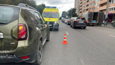 Renault Duster сбил 11-летнего мальчика на пешеходном переходе в Воронеже