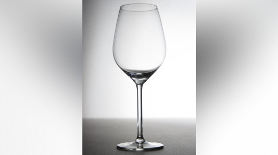 В Нововоронеже 42-летняя женщина поссорилась со знакомой и разбила ей бокал об лоб