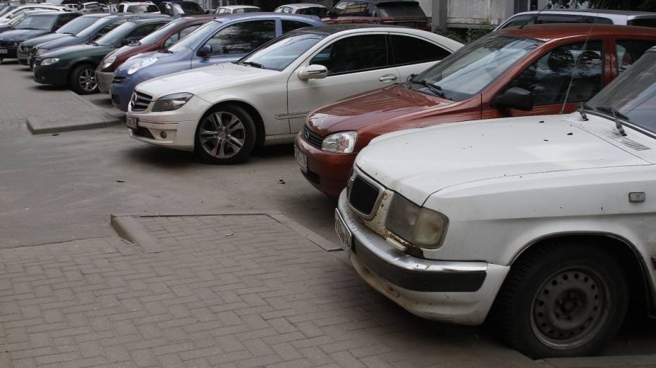 Приставы нашли автомобиль воронежского должника в Волгоградской области