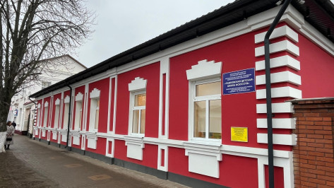 В Павловске после масштабного обновления открылась школа искусств