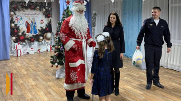 В Подгоренском районе прошла акция «Полицейский Дед Мороз»