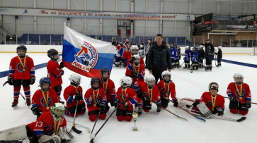Юные лискинские хоккеисты победили в областном турнире