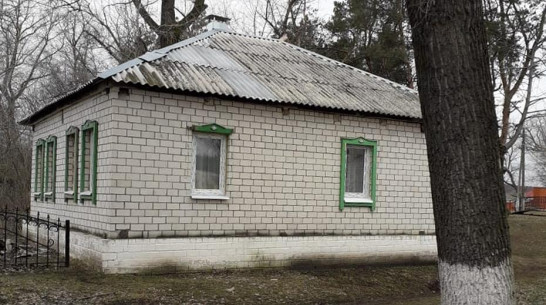 В бобровском селе Никольское 2-е освятили церковный дом