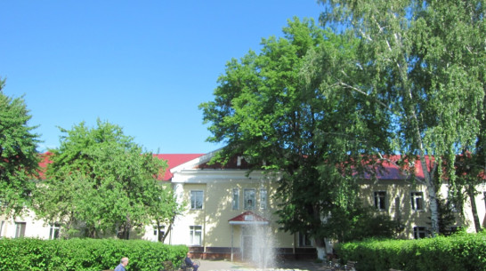 В поврежденном обломками ракет Воронежском областном геронтологическом центре проведут капремонт за 37 млн рублей