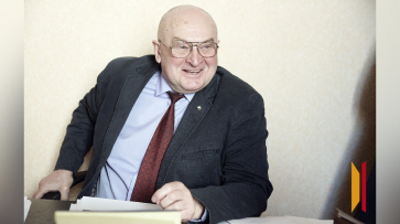 Главный воронежский метеоролог награжден почетным знаком «За добросовестный труд и профессионализм»