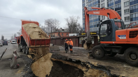 На левом берегу Воронежа восстановили поврежденный канализационный коллектор