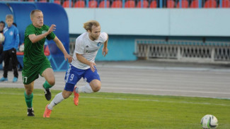 Николай Жиляев и Антон Амельченко покинули воронежский «Факел»