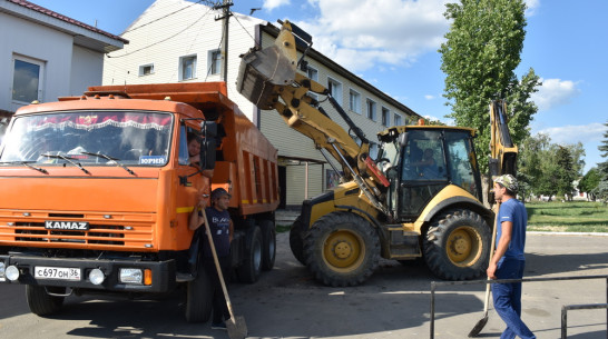 В Кантемировке на ремонт тротуаров на центральной улице направили около 2 млн рублей