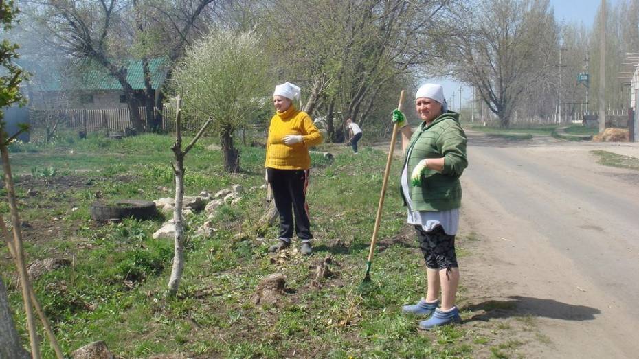 Активисты хохольского села Гремячье попросили земляков поучаствовать в субботнике