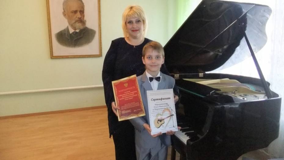 Новохоперская семья заняла первое место на областном фестивале  «Голос сердца»