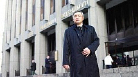 Следственный комитет назвал причину задержания бывшего сенатора от Воронежской области Глеба Фетисова