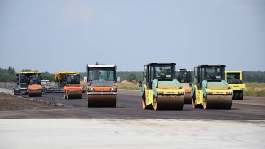 Реконструкцию перрона в воронежском аэропорту завершат к ноябрю