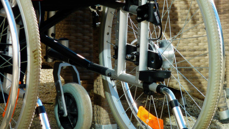 Российский Красный Крест передал Воронежской области партию технических средств реабилитации