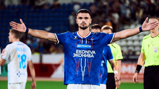 Нападающий воронежского «Факела» вошел в символическую сборную 5-го тура Первой лиги