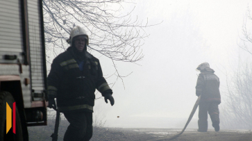 Пенсионер погиб в ночном пожаре в Воронежской области