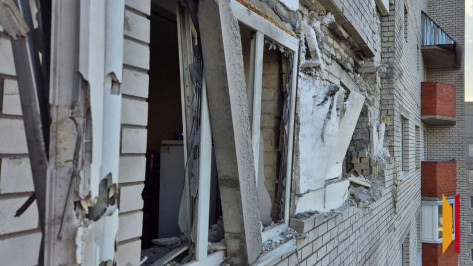 В Воронеже повреждены 4 квартиры после попадания обломка БПЛА в дом на левом берегу