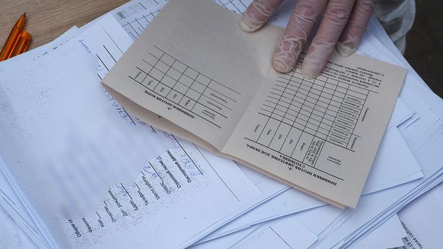 Бумажные сертификаты о вакцинации от COVID-19 будут выдавать в МФЦ с 16 ноября