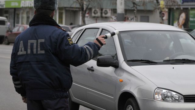 Воронежцам на 6 часов запретят парковаться возле сквера в Коминтерновском районе