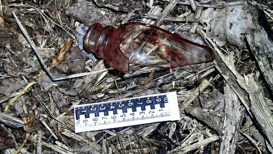 В Воронежской области подросток изрезал себя осколком бутылки